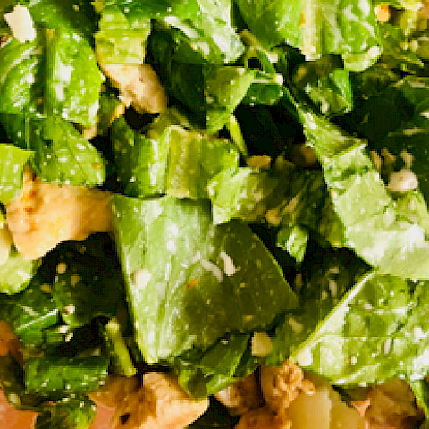 Kana Caesar -salaatti